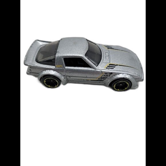 Hot Wheels Mazda RX-7 - 2011 Car 1:64 - Picture 3 of 16